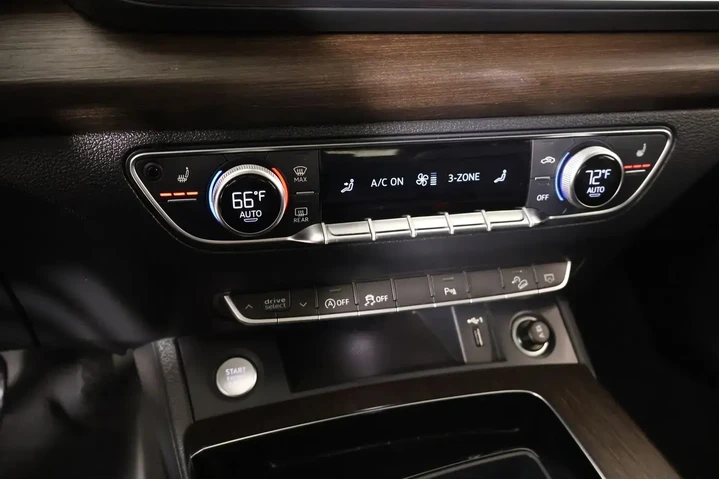 $31379 : Audi Q5 2023 AWD quattro Pre image 7