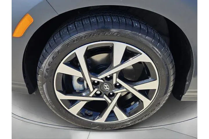 $23831 : Hyundai KONA 2023 AWD Limite image 9