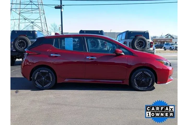 $16900 : Nissan LEAF 2023 SV PLUS 4dr image 2