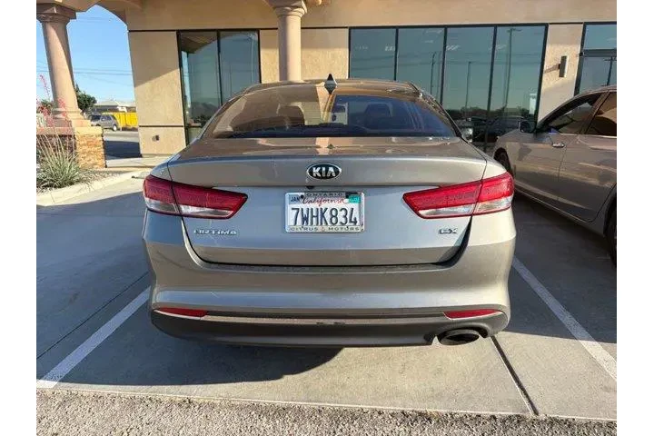 $11938 : Kia Optima 2016 EX 4dr Sedan image 2