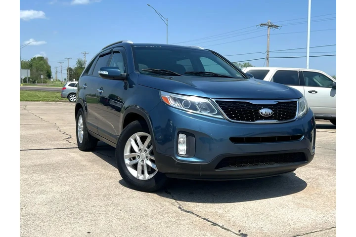 $9999 : 2014 Sorento LX 2WD image 5