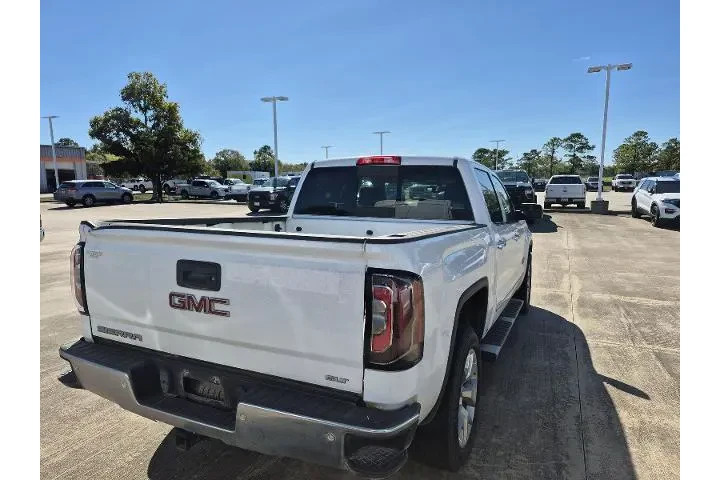 $25981 : GMC Sierra 1500 2018 4x2 SLT image 3