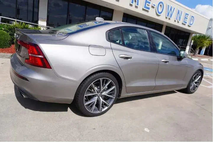 $15725 : Volvo S60 2019 T5 Momentum 4 image 6