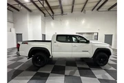$31599 : Tacoma 2WD 2023 thumbnail