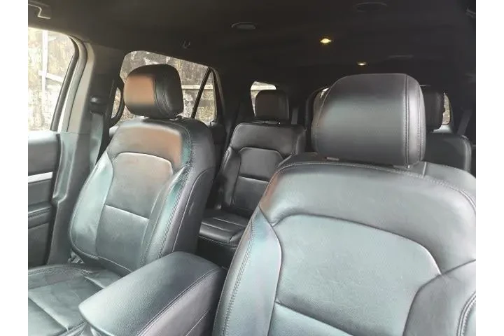 $12750 : Ford Explorer 2016 XLT 4dr S image 9