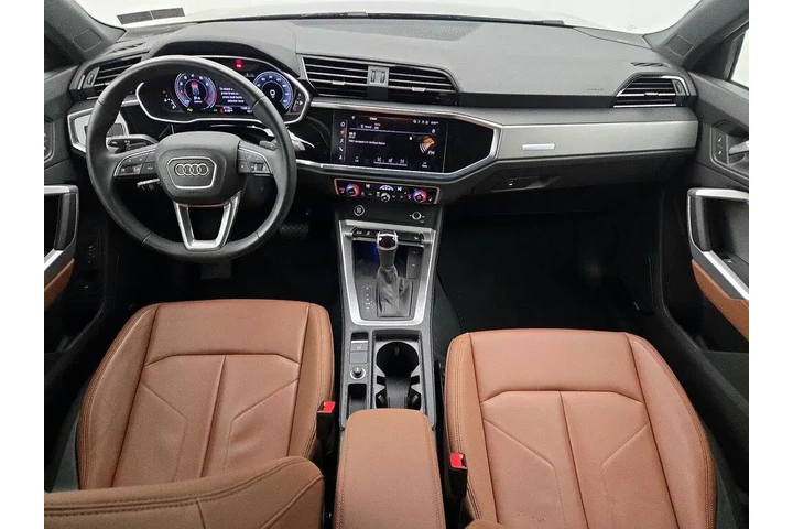 $35998 : Audi Q3 2024 AWD quattro S l image 9