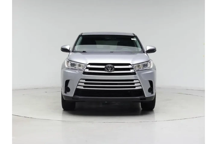$19998 : Toyota Highlander 2019 LE 4d image 5