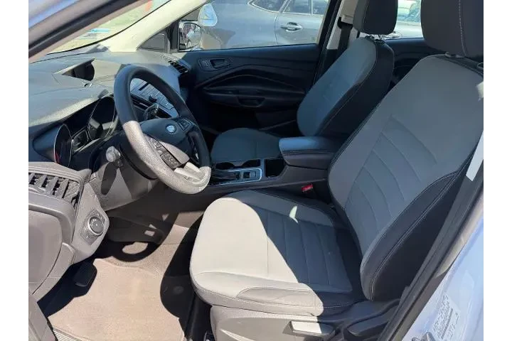 $7000 : Ford Escape 2017 S 4dr SUV image 10