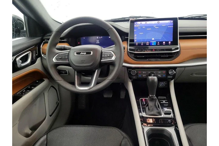 $25998 : Jeep Compass 2023 4x4 Limite image 10