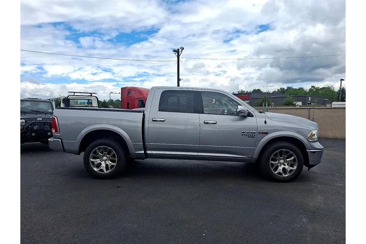 $21500 : 2019 RAM 1500 Classic Crew Ca image 7