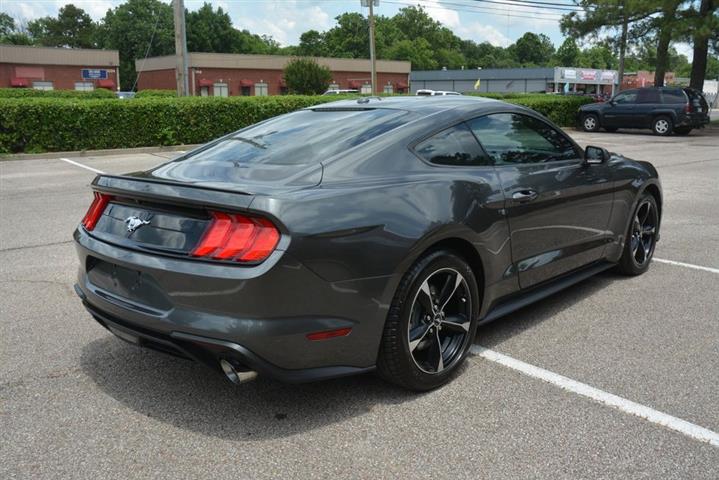 2018 Mustang EcoBoost image 6