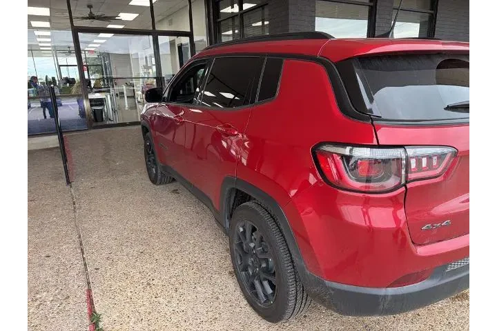 $23113 : Jeep Compass 2025 4x4 Latitu image 7