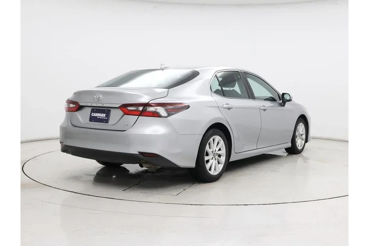 $24998 : Toyota Camry 2024 LE 4dr Sed image 8