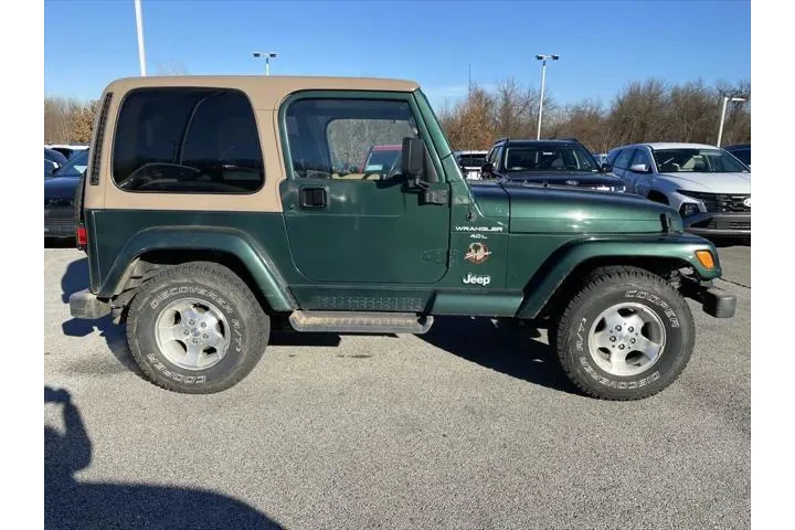 $10991 : Jeep Wrangler 2001 2dr Sahar image 9