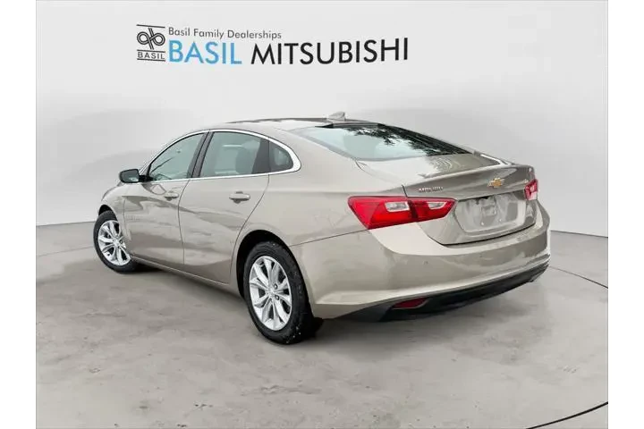 $19249 : Chevrolet Malibu 2024 LT 4dr image 3