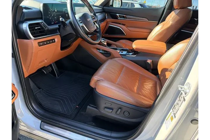 $39964 : Kia Telluride 2024 AWD SX 4d image 9