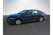 $25988 : Toyota Camry 2026 LE 4dr Sed thumbnail