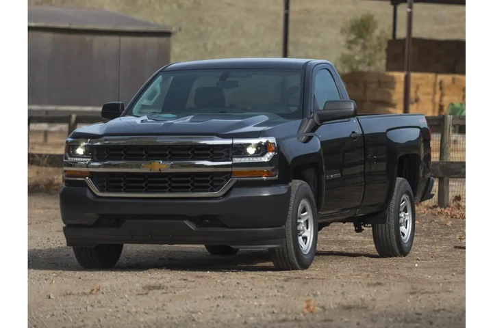 $25990 : Chevrolet Silverado 1500 201 image 1