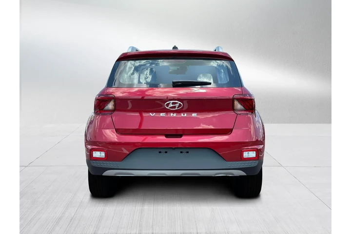 $23500 : Hyundai VENUE 2025 Limited 4 image 6