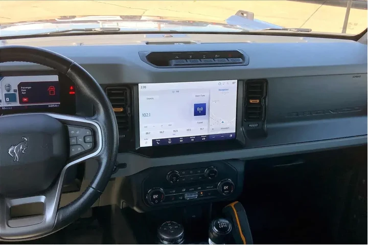 $37926 : Ford Bronco 2021 4x4 Badland image 6