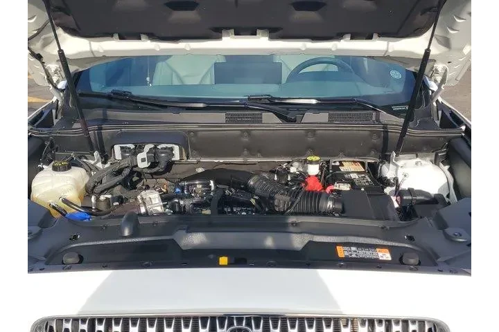 $39995 : Lincoln Nautilus 2022 AWD Re image 8