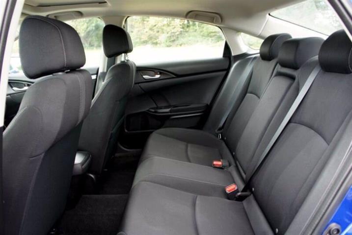 $9800 : Honda civic image 1