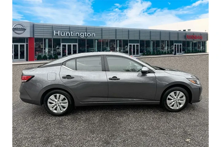 $17222 : Nissan Sentra 2025 S 4dr Sed image 5