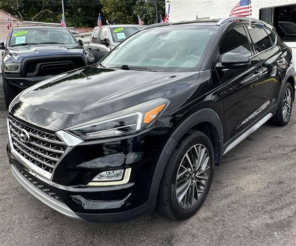 $18900 : HYUNDAI TUCSON LIMITED image 1