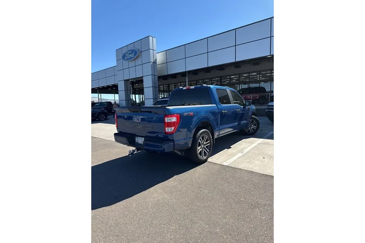 $31988 : Ford F-150 2023 4x2 XL 4dr S image 9