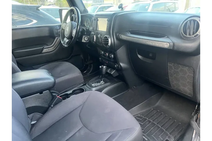 $10800 : 2013 Wrangler Sport image 9