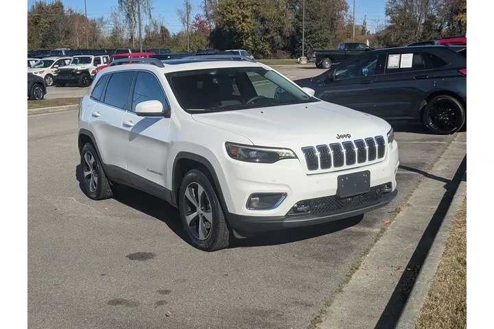 $23999 : Jeep Cherokee 2021 4x4 Limit image 1