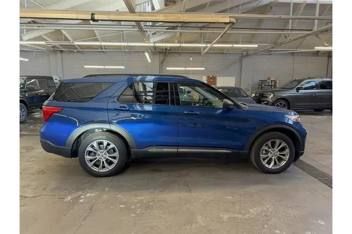 $34990 : Ford Explorer 2022 AWD XLT 4 image 6