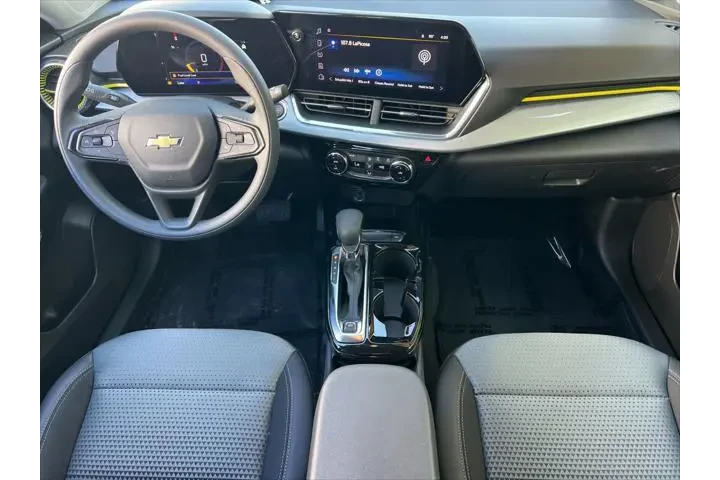 $22999 : Chevrolet Trax 2026 LT 4dr C image 4