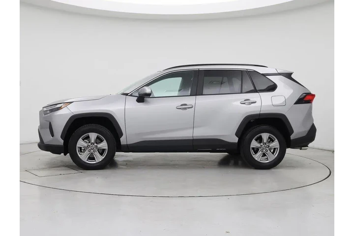 $34998 : Toyota RAV4 2025 AWD XLE 4dr image 3