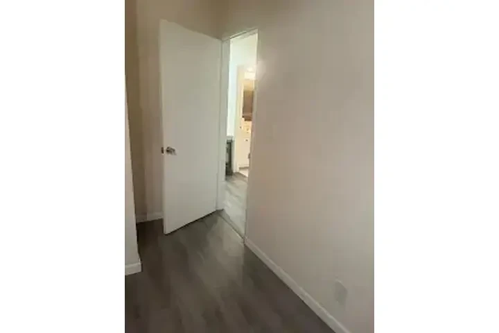 CUARTO AMUEBLADO EN RENTA image 2