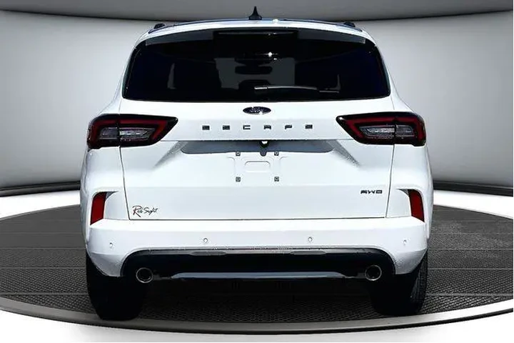 $26000 : Ford Escape 2023 AWD ST-Line image 5