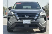 $21278 : Nissan Rogue 2025 SV 4dr Cro thumbnail