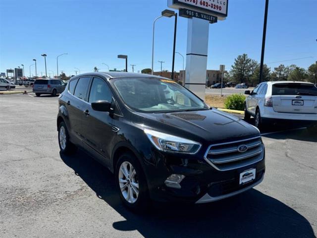 $11995 : 2017 Escape SE image 1