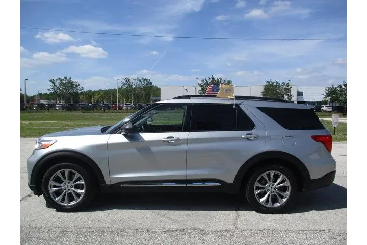 $25495 : Ford Explorer 2022 XLT 4dr S image 4