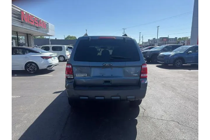 $4995 : Ford Escape 2010 XLT 4dr SUV image 7