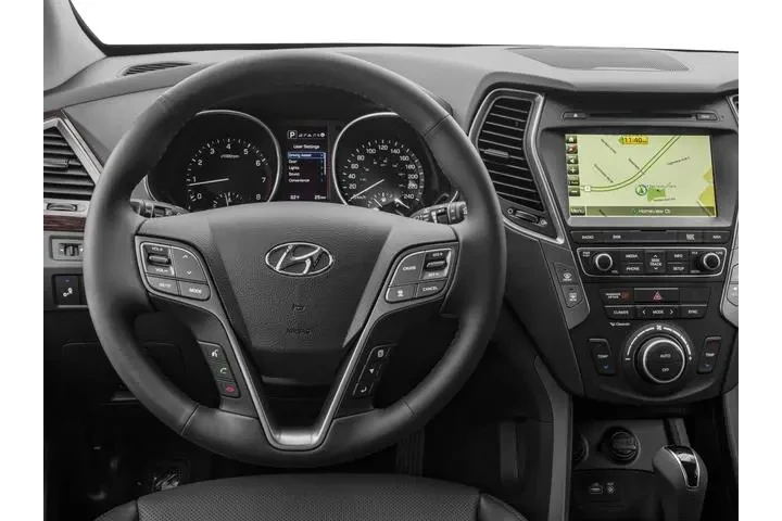 $7800 : Hyundai SANTA FE Sport 2017 image 7