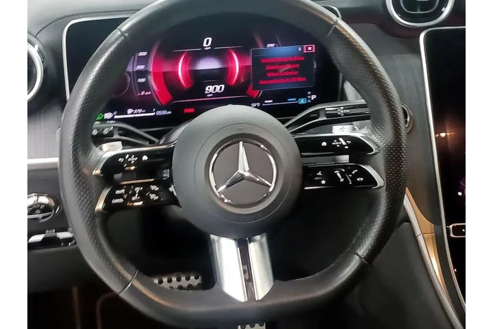 $38998 : Mercedes-Benz GLC 2024 GLC 3 image 9