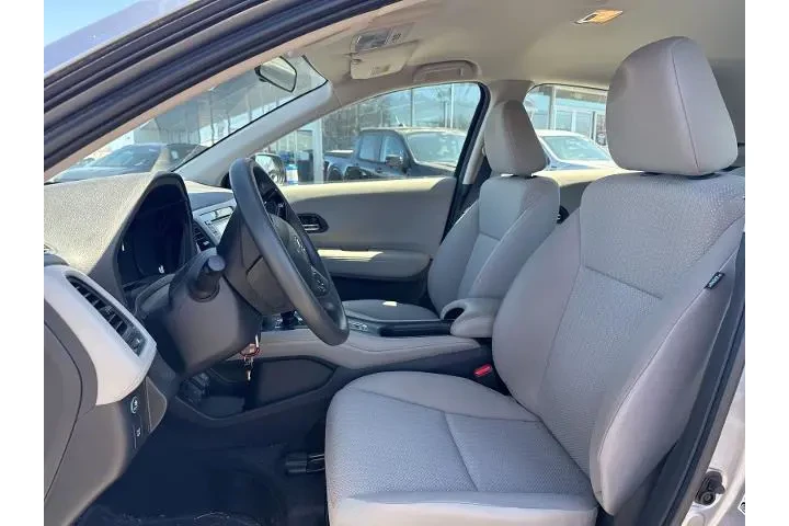 $19500 : Honda HR-V 2018 AWD LX 4dr C image 5