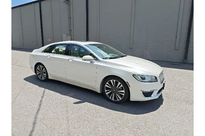 $18990 : Lincoln MKZ Hybrid 2018 Rese image 1