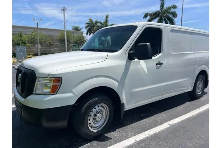 $12997 : Nissan NV 2016 1500 S 3dr Ca image 2