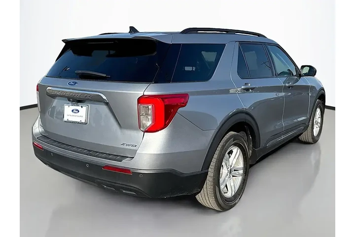 $23220 : Ford Explorer 2022 AWD XLT 4 image 9