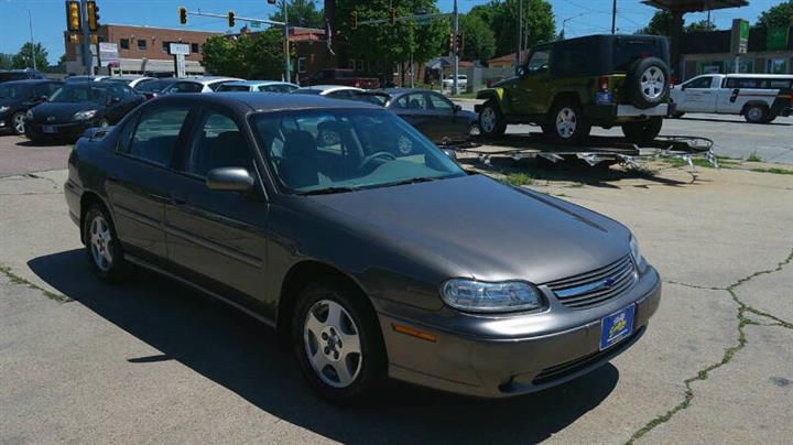 $5999 : 2002 Malibu LS image 7