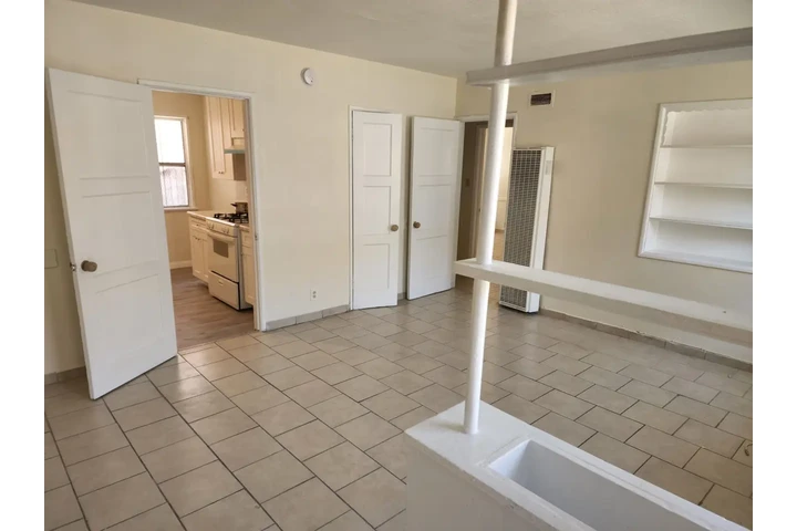 $1995 : Apt 2 Recamaras image 7