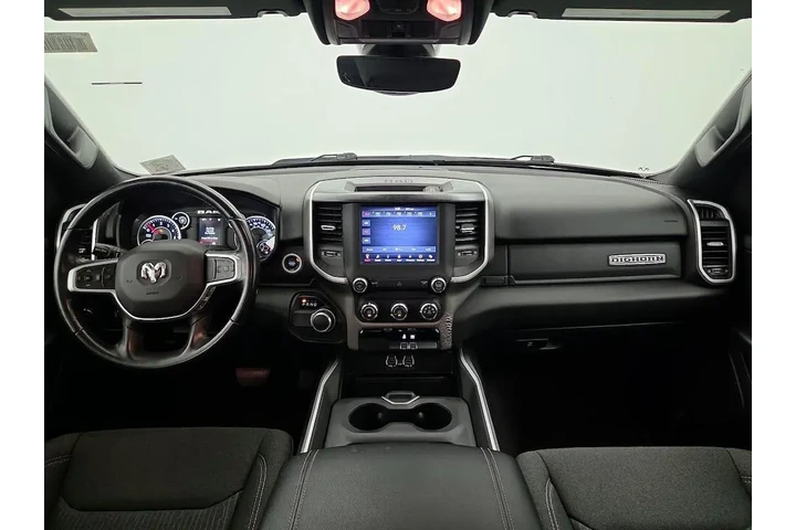 $30998 : Ram 1500 2020 4x2 Big Horn 4 image 9