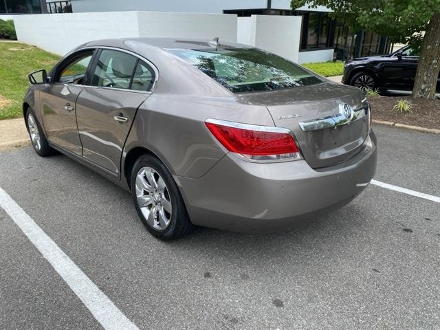 $8989 : PRE-OWNED 2011 BUICK LACROSSE image 4